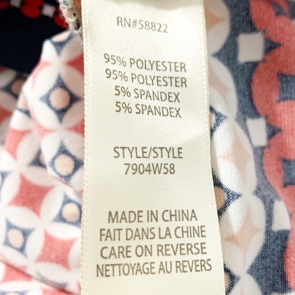 Max Studio Deep V Neckline Sleeveless Smocked Waistline Geometric Dress 🔴⚪️🔵 - Picture 7 of 8